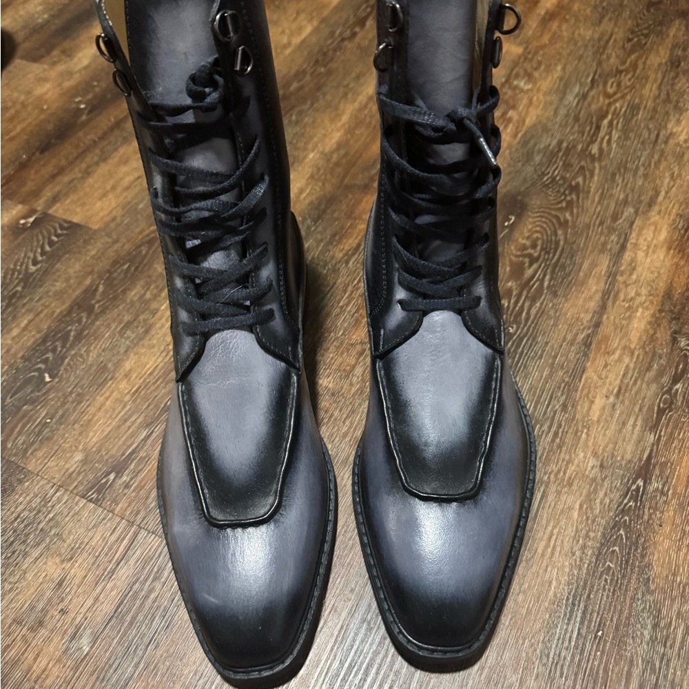 Men's Black Leather Lace-Up Boots